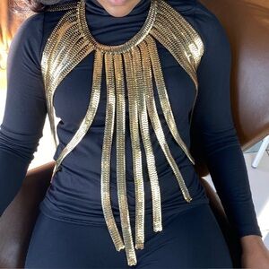 Chic Gold Fringe Necklace